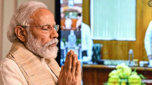 Navratri 2020 : पीएम मोदी ने दुनिया को चौंकाया,नवरात्रि के दौरान रोज एक बार फल…केवल नींबू पानी और…