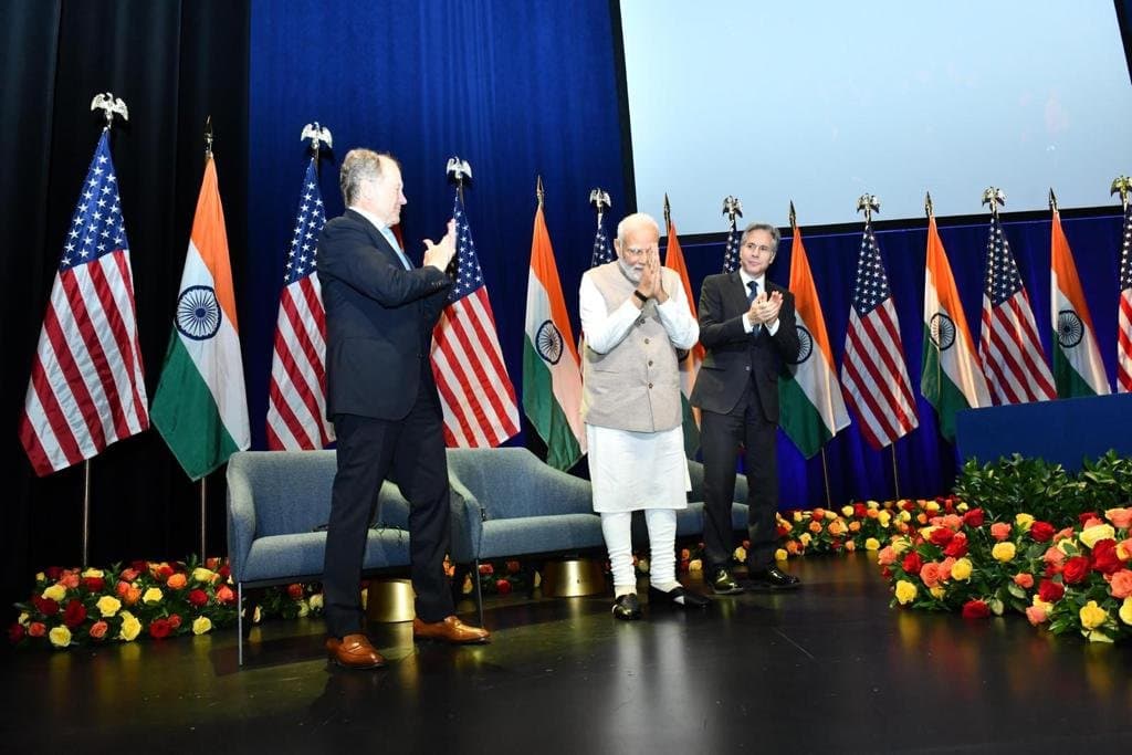 अमेरिका के बाद मिस्र दौरे पर PM Modi, शहीदों को श्रद्धांजलि के साथ राष्ट्रपति सीसी से कई मुद्दों पर करेंगे बात