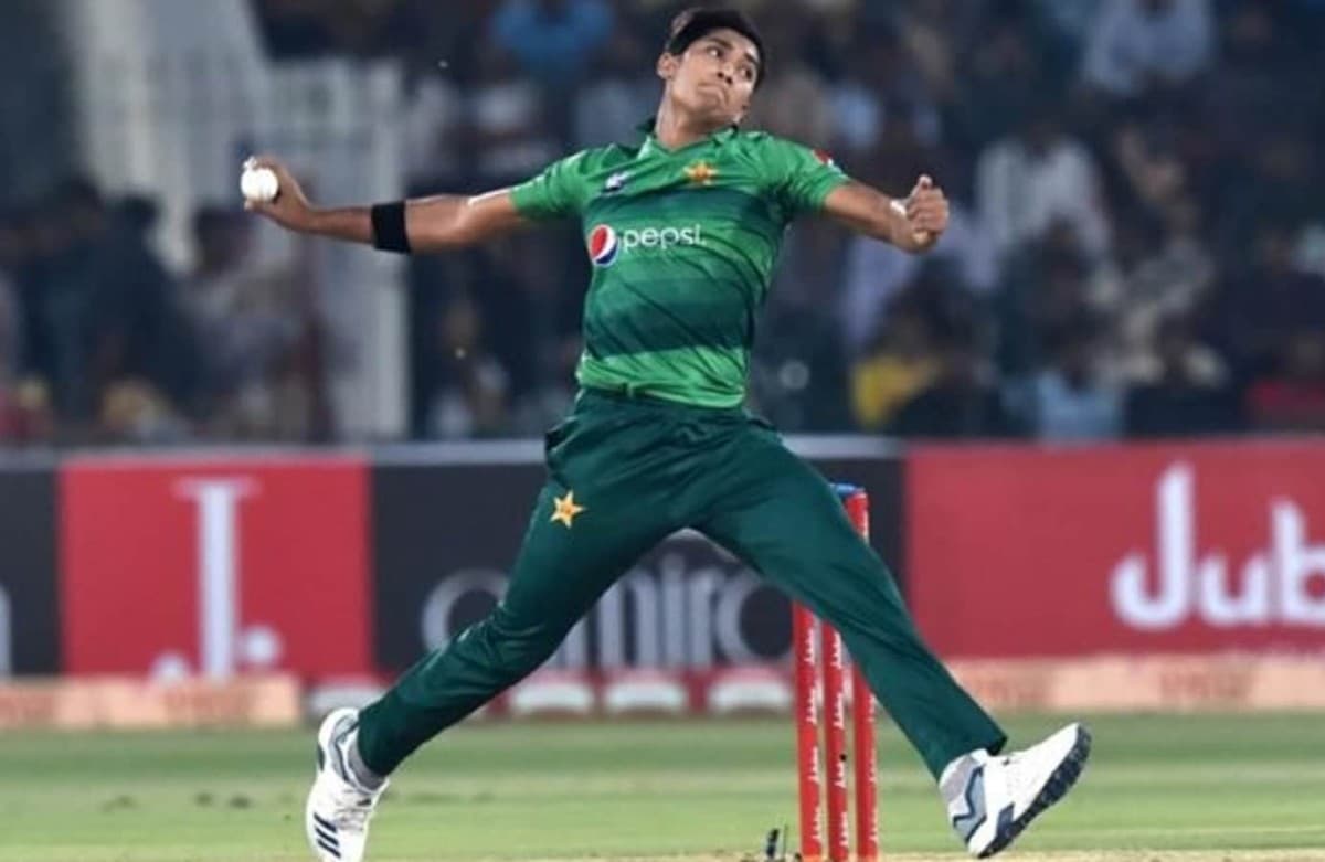 पाकिस्तानी पेसर मोहम्मद हसनैन की गेंदबाजी एक्शन सवालों के घेरे में, अंपायर की रिपोर्ट के बाद जांच तय