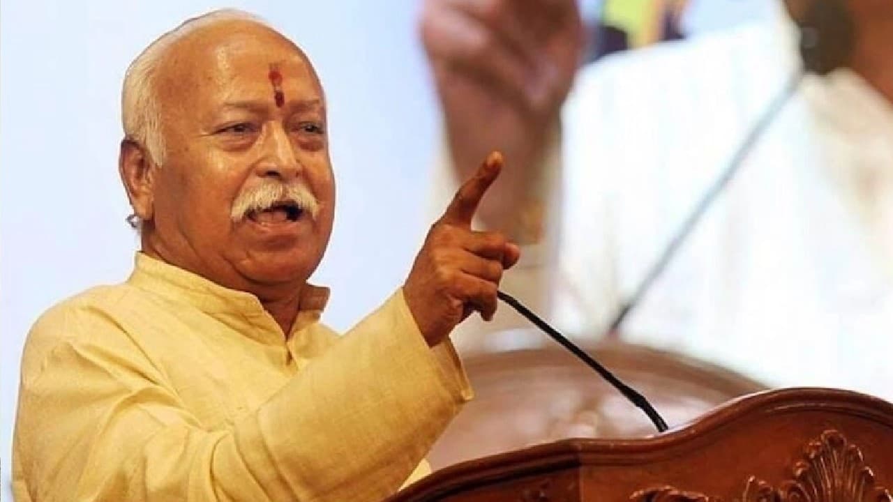 मोहन भागवत ने विपक्ष पर जमकर बोला हमला, पढ़ें उनके 7 प्रमुख बयान