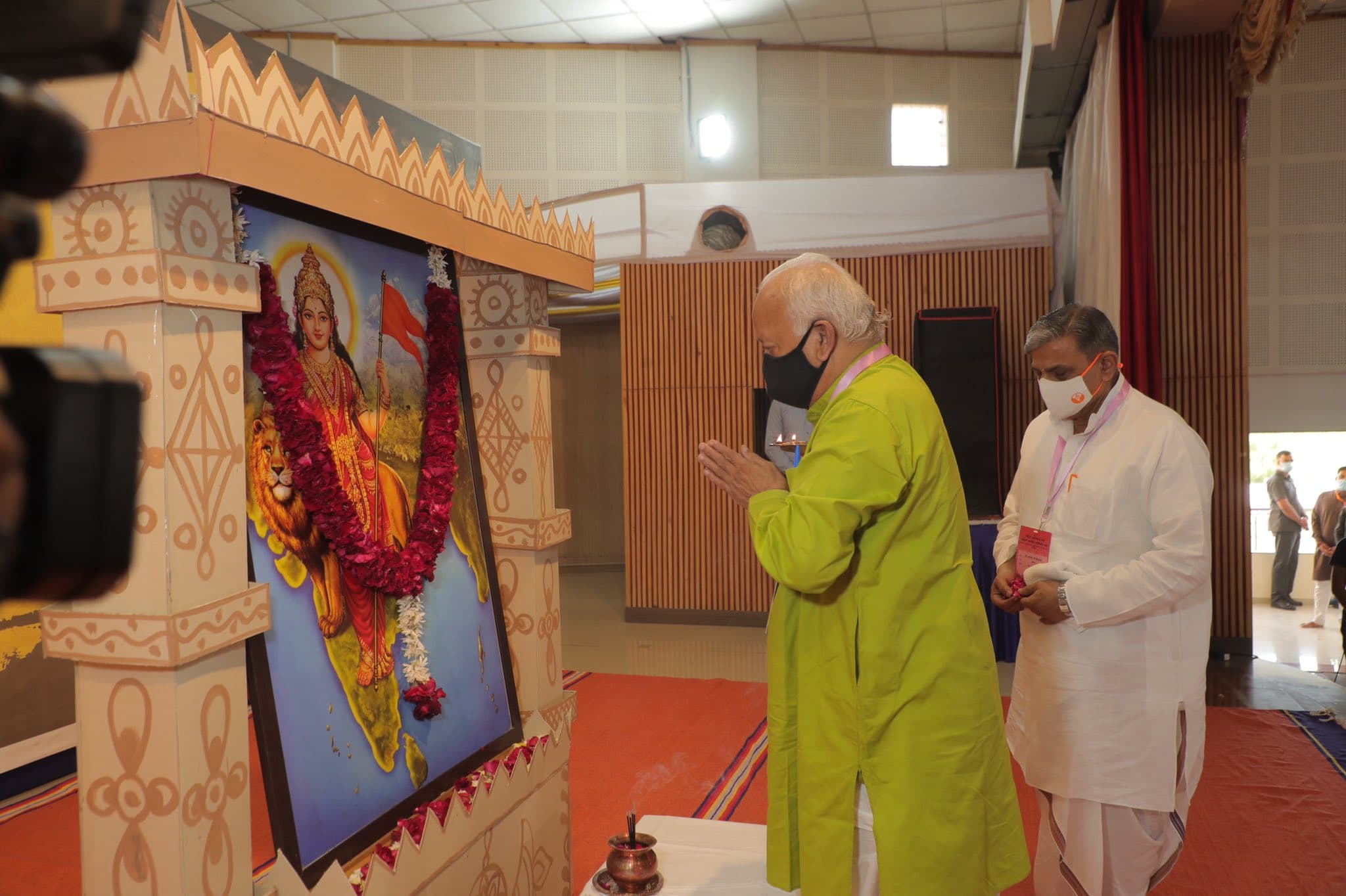 हिंसा से किसी का भला नहीं, बोले मोहन भागवत - भारत एक बहुभाषी देश, प्रत्येक भाषा का अपना महत्व