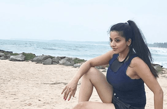 मोनालिसा की इस तसवीर पर दिल हार जाएंगे आप, फैंस बोले- होश…