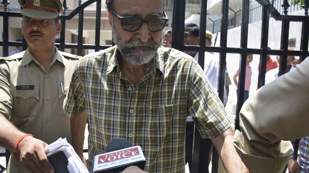 निठारी कांड: मोनिंदर सिंह पंढेर जेल से रिहा, कोर्ट का आदेश पहुंचने के बाद सलाखों से आया बाहर, चंडीगढ़ रवाना
