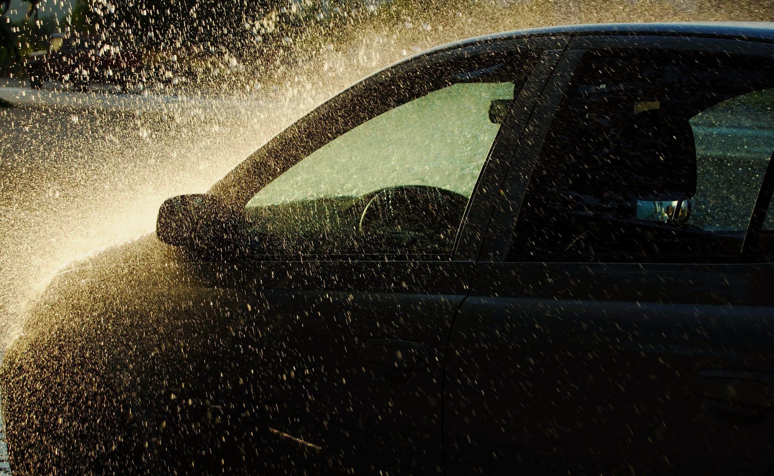 Monsoon Car Care Tips: बरसात के मौसम में अपने कार का ऐसे रखें ध्यान, बचेंगे मुसीबतों से