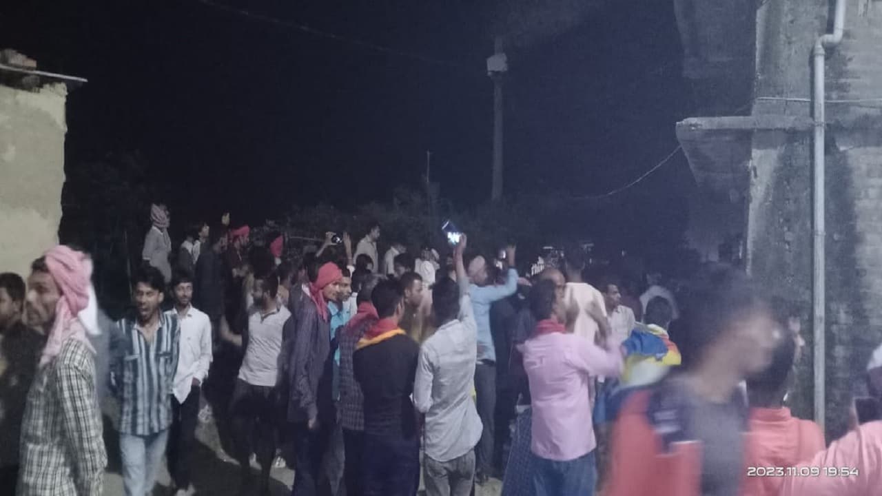 बिहार: मोतिहारी में गैस सिलेंडर में लीकेज से लगी आग, खाना बनाने के दौरान हुए हादसे में 15 से अधिक लोग झुलसे