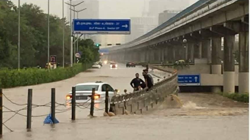 MP Flood: मध्य प्रदेश में लगातार हो रही बारिश से आफत, कई जिलों में बिगड़े हालात,  पीएम मोदी से सीएम ने की बात
