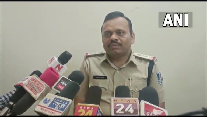 MP News: हवालात में अंडरवियर में रखते हैं लोगों को ताकि फांसी ना लगा लें, पुलिसवाले का ये कैसा तर्क