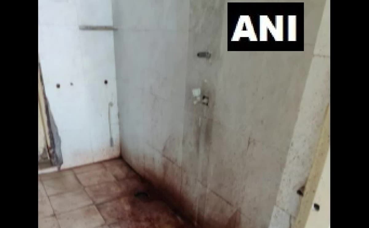 MP News : गुटका खाकर थाने में थूकते थे पुलिसवाले, मिली ऐसी सजा कि...