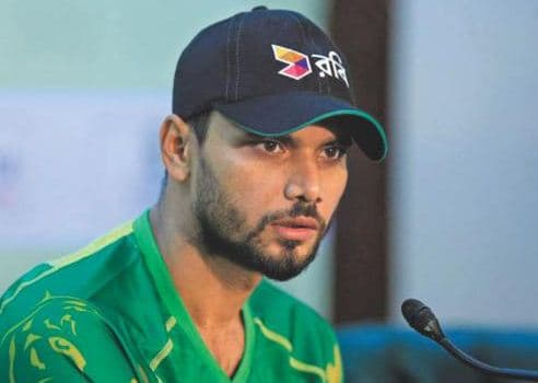 बांग्लादेश के गेंदबाजी कोच ऑटिस गिब्सन ने दी मशरफे मुर्तजा को संन्यास लेने की सलाह, जानिए क्यों