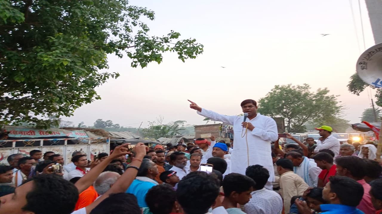 मुकेश सहनी ने कार्यकर्ताओं में भरा जोश, कहा: सोशल मीडिया जन-जन तक पहुंचने का उचित माध्यम