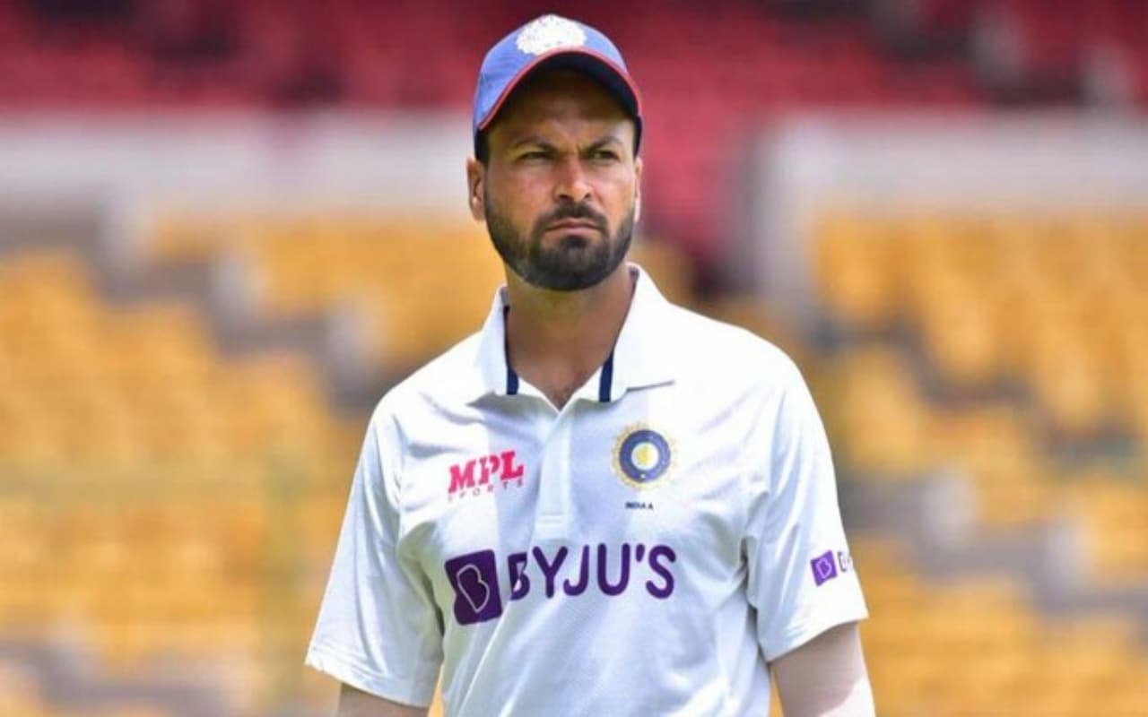 IPL Auction 2023: ऑटो चालक का बेटा मुकेश कुमार बना करोड़पति, दिल्ली कैपिटल्स ने 27.5 गुना कीमत पर खरीदा