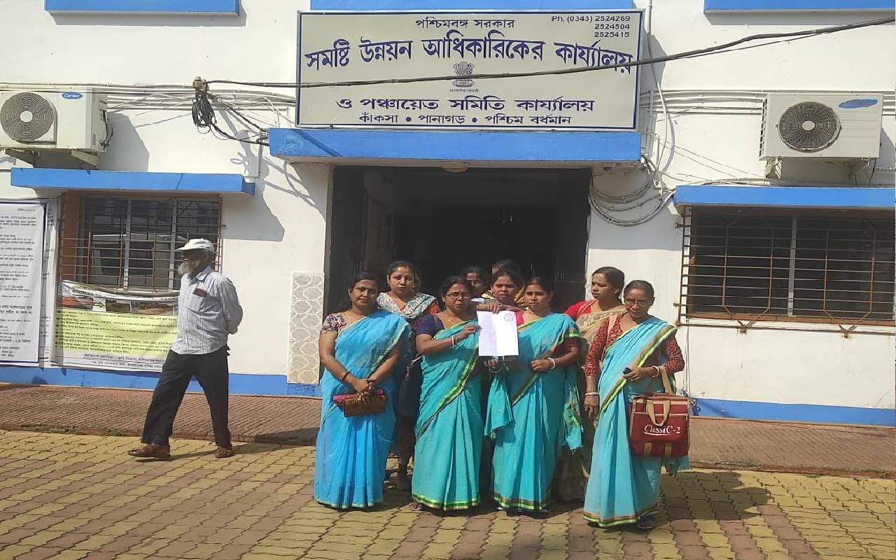 कांकसा प्रखंड के आईसीडीएस केंद्रों में नहीं मिल रहा बच्चों को खाद्य सामग्री