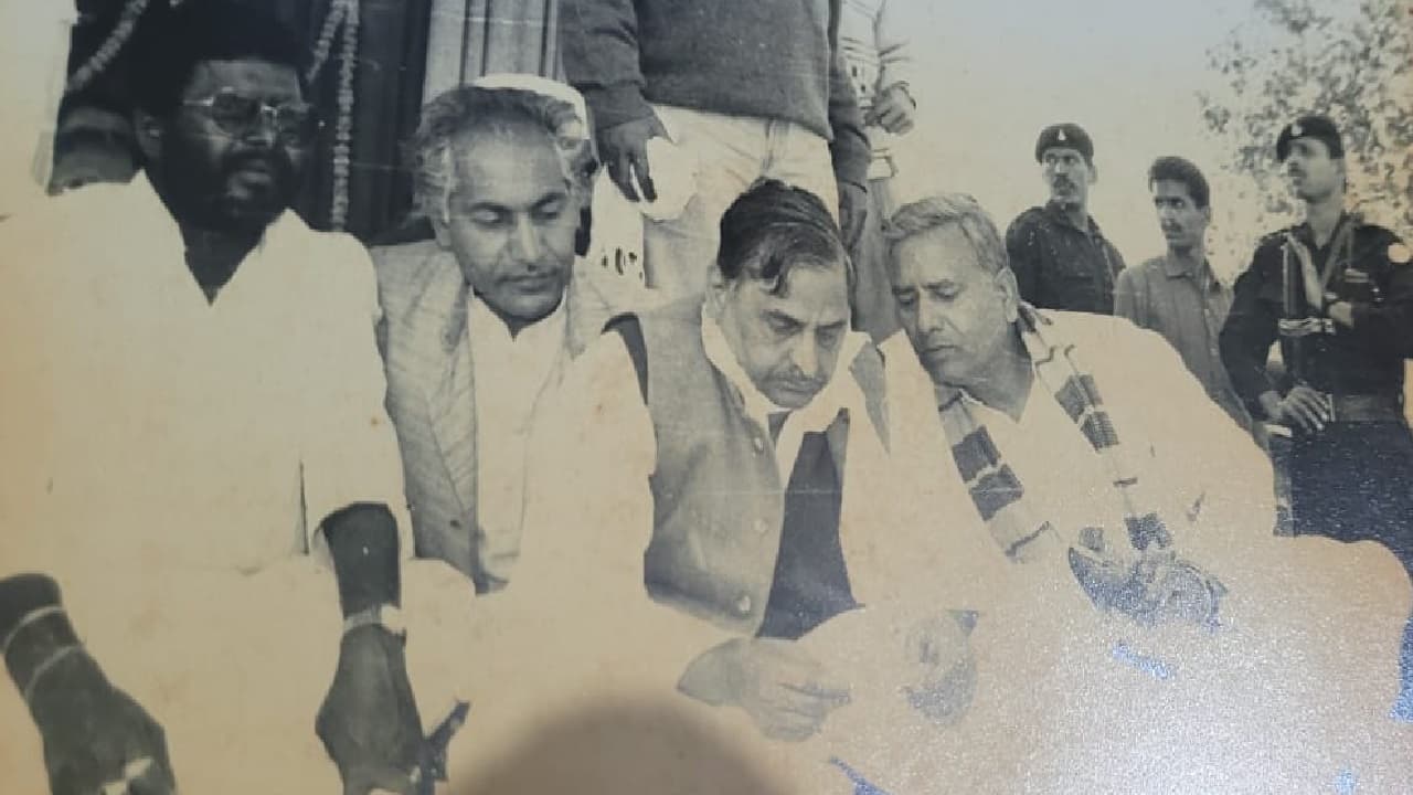 UP News : यूपी के पूर्व मुख्यमंत्री मुलायम सिंह यादव अस्पताल में भर्ती, हालत स्थिर