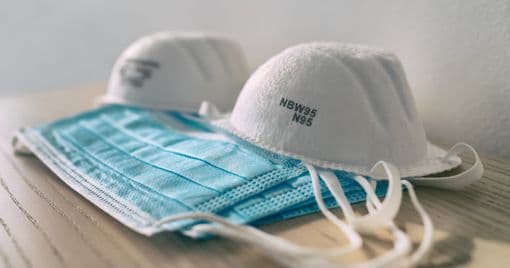 कोरोना काल में कई परत वाले मास्क होते हैं सबसे अधिक प्रभावी, सूक्ष्म ठोस और द्रव्य कणों को रोकने में सक्षम