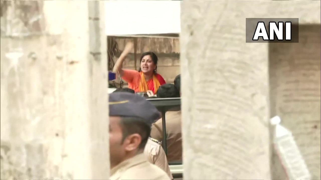 Mumbai: मुंबई में 1 अक्टूबर से टैक्सी, ऑटो-रिक्शा में सफर करना होगा महंगा, जानिए कितना बढ़ाया गया किराया