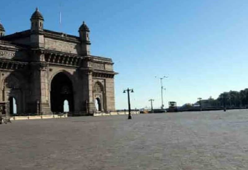 मुंबई के सिर्फ छह वार्ड में कोरोना वायरस संक्रमण के 14 हजार से अधिक मामले