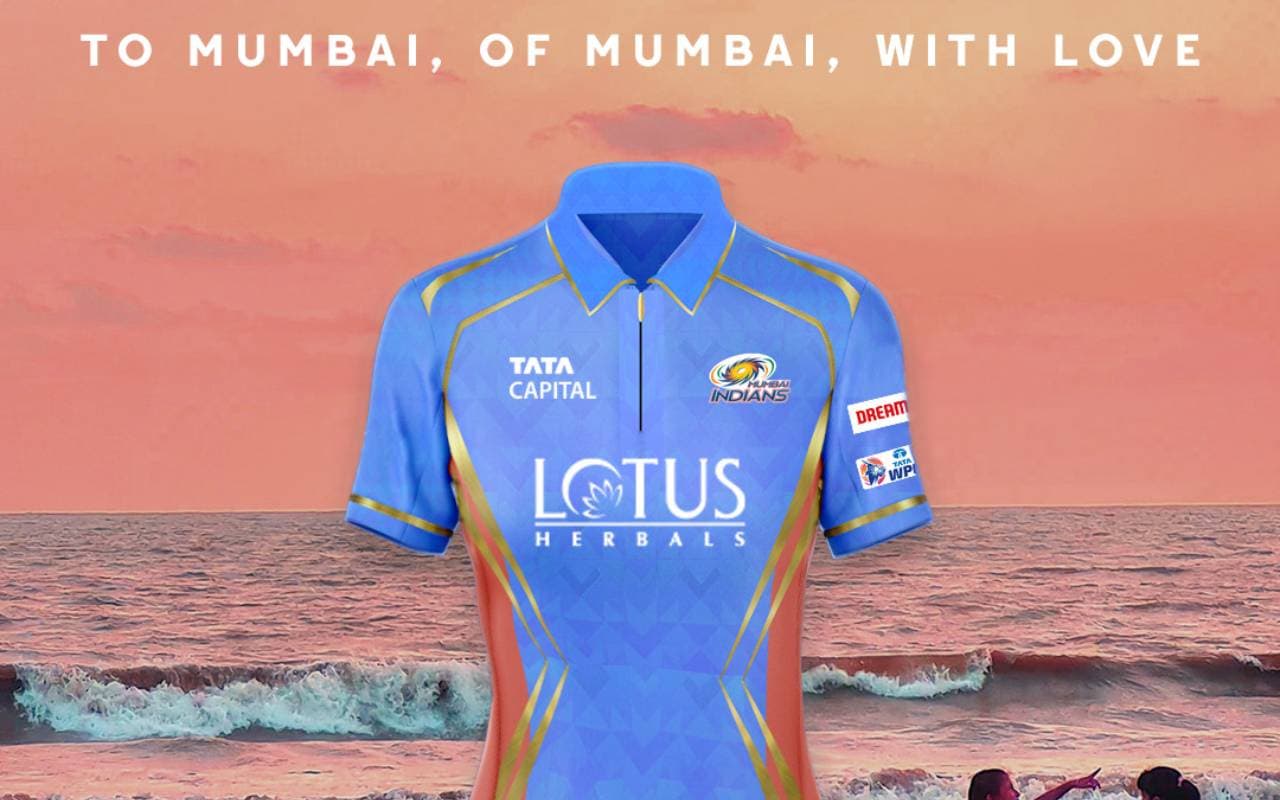 WPL 2023: मुंबई इंडियंस ने महिला प्रीमियर लीग के लिए जर्सी का किया अनावरण, आप भी देखें फर्स्ट लुक