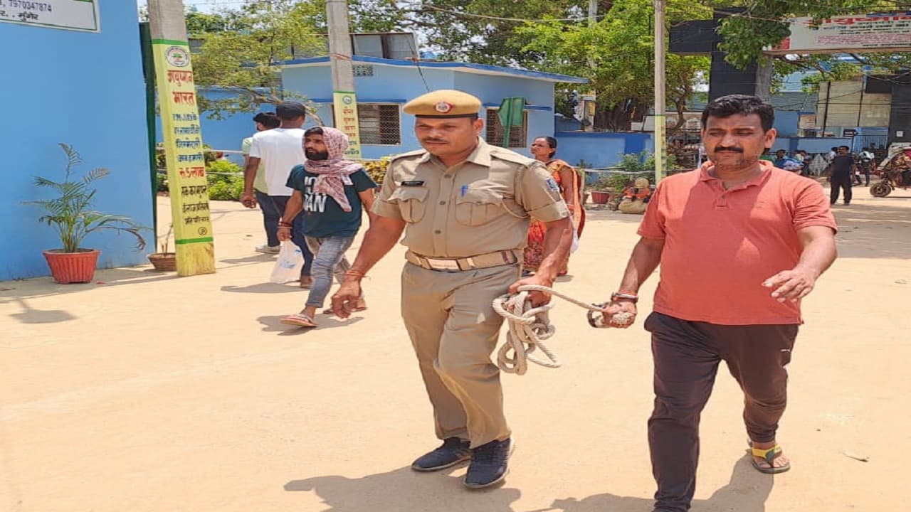 बिहार: मनी लॉन्ड्रिंग मामले में भाजपा नेता बीएम अमरेश गिरफ्तार, मुंगेर में ओडिशा पुलिस की बड़ी कार्रवाई