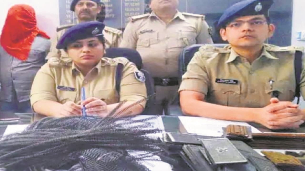 पटना: घर के तहखाने में बन रहे थे मुंगेरी पिस्टल और देसी कट्टे, करंट लगने से कारीगर की हुई मौत तो हुआ खुलासा