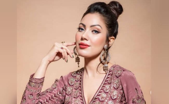 Taarak Mehta Ka Ooltah Chashmah : 'बबीता जी' ने स्‍टाइलिश ड्रेस में शेयर की ये बोल्‍ड तसवीर, फैंस बोले- जेठालाल जी आपको...