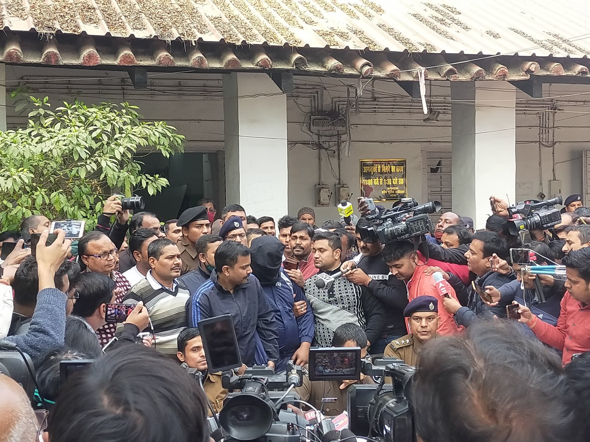 Murder Case: चतरा पुलिस ने चर्चित प्रकाश यादव हत्याकांड का किया खुलासा, 4 आरोपी गिरफ्तार