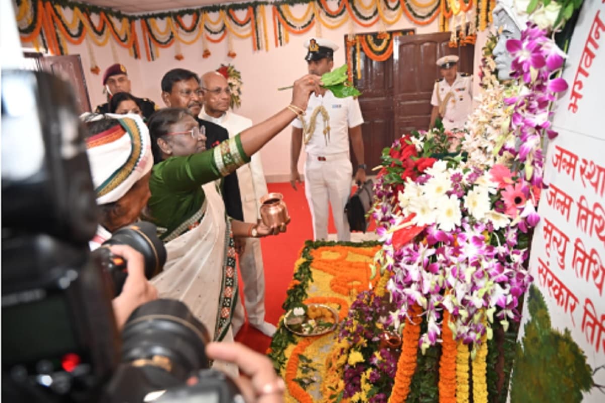 राष्ट्रपति द्रौपदी मुर्मू, राज्यपाल रमेश बैस, CM हेमंत सोरेन ने ऐसे दी बिरसा मुंडा को श्रद्धांजलि