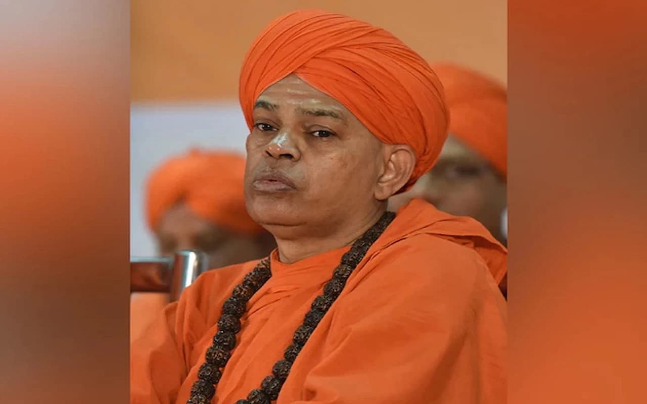 Karnataka: मुरुघ शरणारू की बढ़ी मुश्किलें, यौन उत्पीड़न का नया मामला दर्ज, जानें क्या है पूरा मामला?