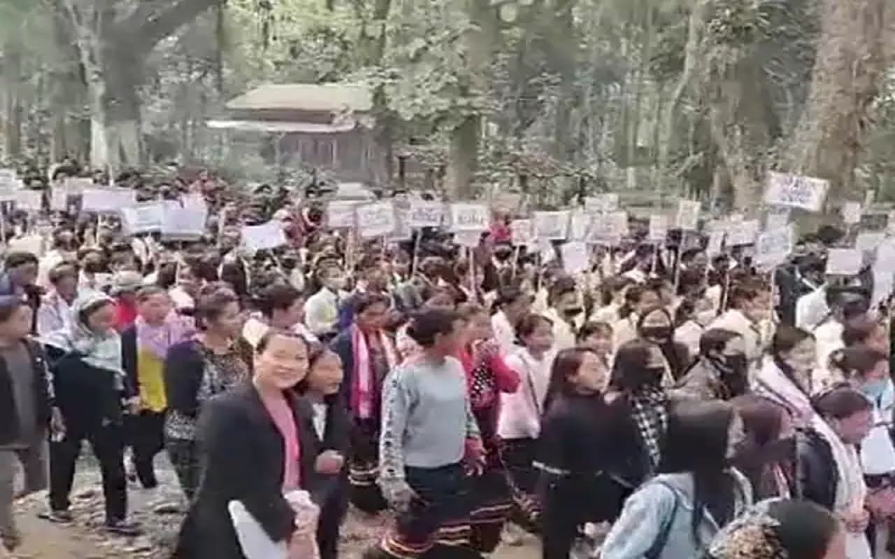 नागालैंड: 14 स्थानीय युवकों की मौत का मामला, केंद्र ने 30 सैनिकों पर मुकदमा चलाने की नहीं दी अनुमति