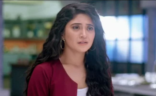 Yeh Rishta Kya Kehlata Hai Spoiler Alert: आदित्य और कीर्ति को कैफे में देख चौंक जायेगी नायरा, आनेवाला है बड़ा ट्विस्‍ट