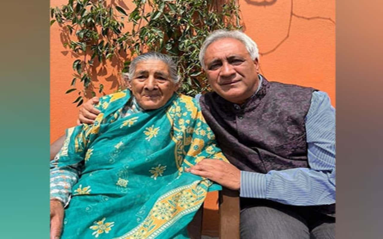 नेपाल सांसद चंद्र भंडारी और उनकी मां गैस लीक विस्फोट में गंभीर रूप से घायल, इलाज के लिए लाया जा रहा मुंबई