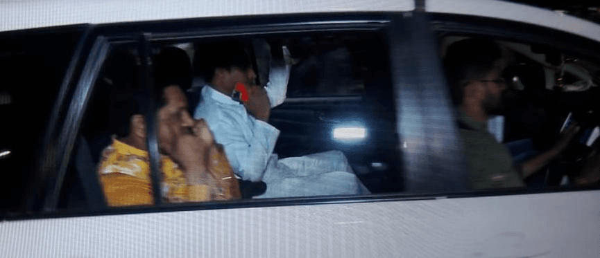 MP में सियासी घमासान के बीच देर रात कमलनाथ से मिले भाजपा के तीन विधायक, एक का 'इस्तीफा'