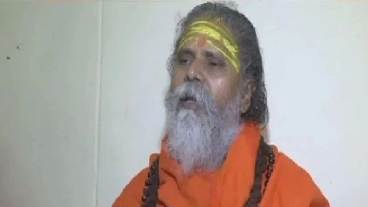 महंत नरेंद्र गिरि की मौत के बाद अखाड़ा परिषद में अध्यक्ष को लेकर घमासान, महंत राजेंद्रदास ने ठोंकी दावेदारी