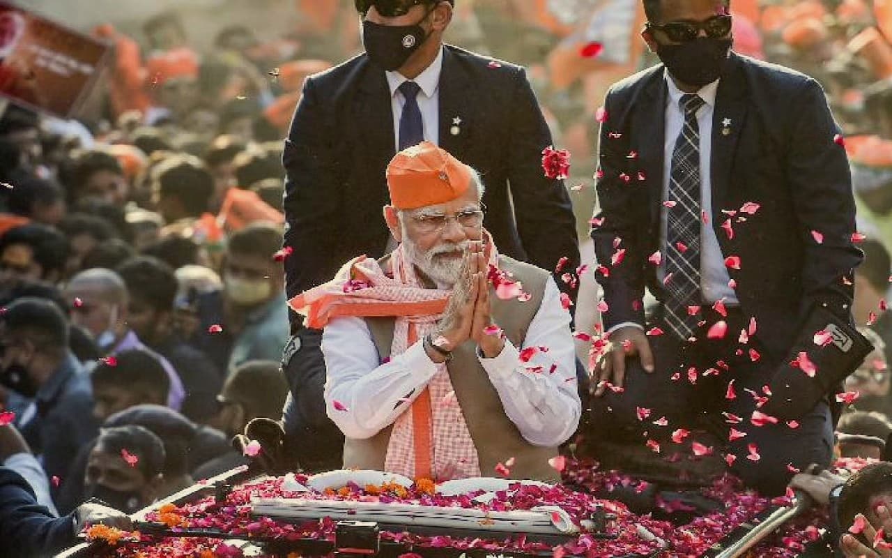 पटना में पीएम मोदी के रोड शो में गूंजेंगे मंत्र, फूलों की होगी बारिश, सीएम नीतीश कुमार भी रहेंगे साथ