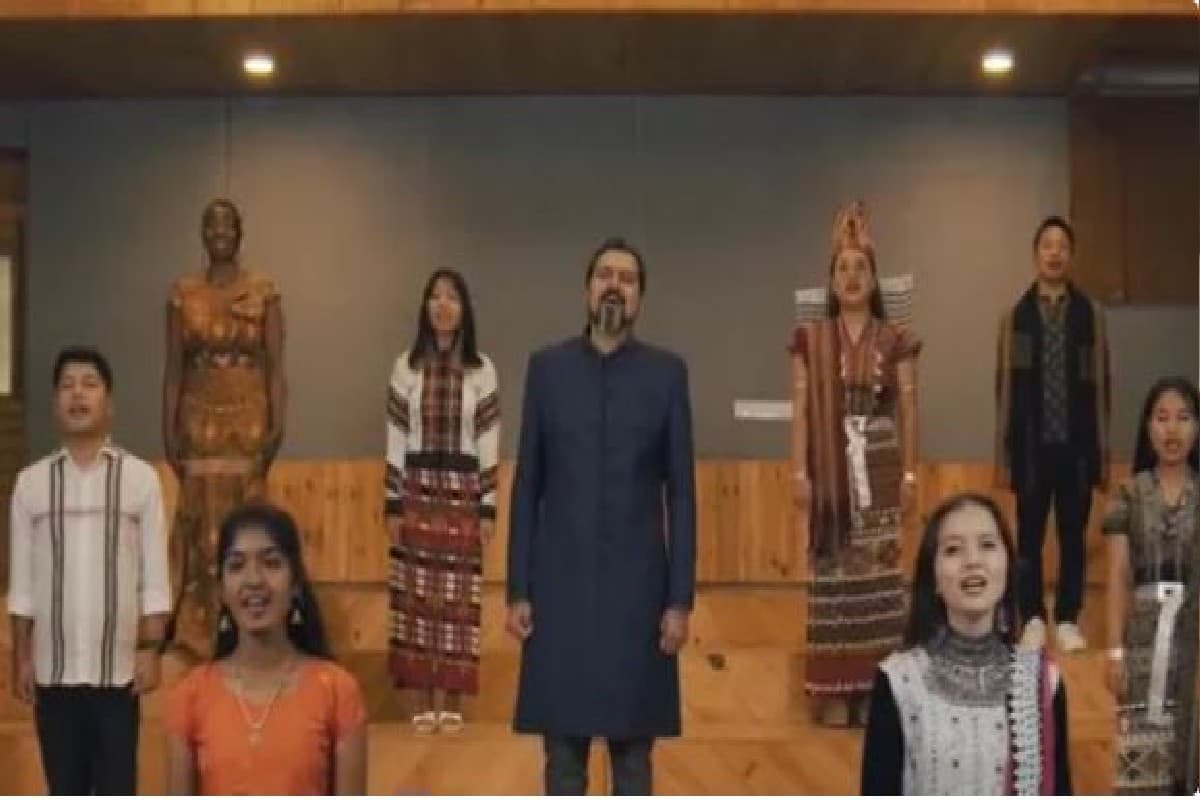 ग्रैमी पुरस्कार विजेता रिकी केज सहित कई शरणार्थियों ने गाया राष्ट्रगान, VIDEO में देखें ये गौरव का क्षण