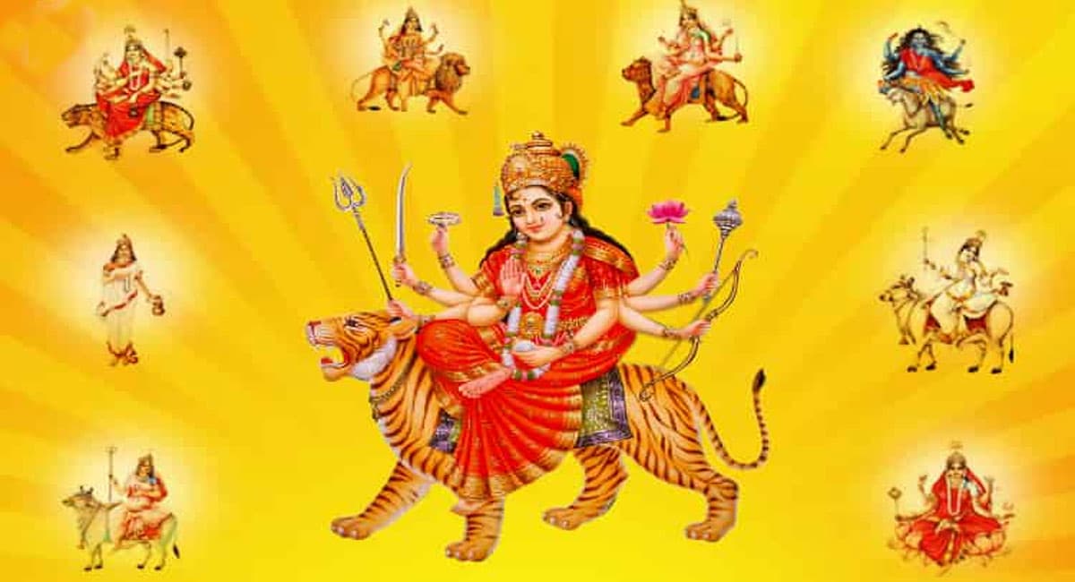 Navratri 2021: नवरात्रि में नौ रंगों का ये है खास महत्व, दुर्गा मां को खुश रखने के लिए पहने इन रंगों के कपड़े