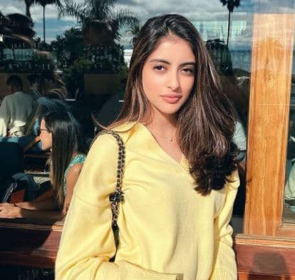 टीनएज प्रेग्‍नेंसी के खिलाफ अमिताभ बच्‍चन की पोती नव्या ने खोला मोर्चा, लोगों को इस तरह से कर रही हैं जागरूक