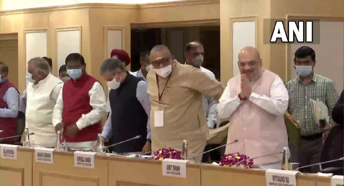 नक्सलियों पर कड़े प्रहार की तैयारी, केंद्रीय गृह मंत्री अमित शाह ने बुलाई बैठक, सीएम हेमंत सोरेन भी शामिल