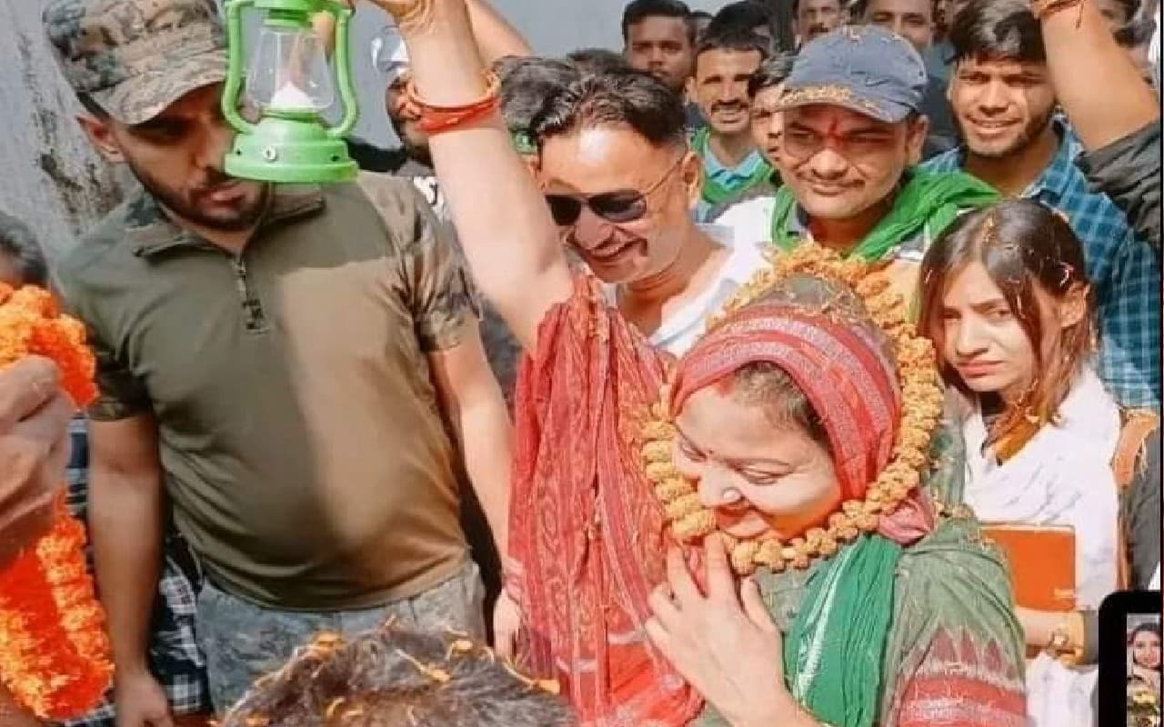 Inside Story : मोकामा में फिर चला अनंत सिंह का जादू, जानें नीलम की जीत और सोनम के हार के कारण..