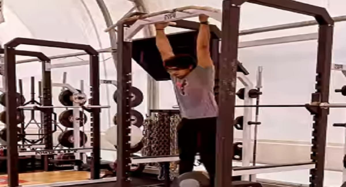 Neeraj Chopra: भारत को दूसरा गोल्ड दिलाने के लिए कड़ी मेहनत कर रहे हैं नीरज चोपड़ा, देखें VIDEO