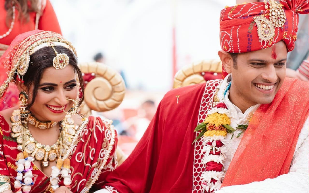 Ghum Hai Kisikey Pyaar Meiin फेम नील भट्ट और ऐश्वर्या ने मनायी शादी की पहली सालगिरह, PHOTOS