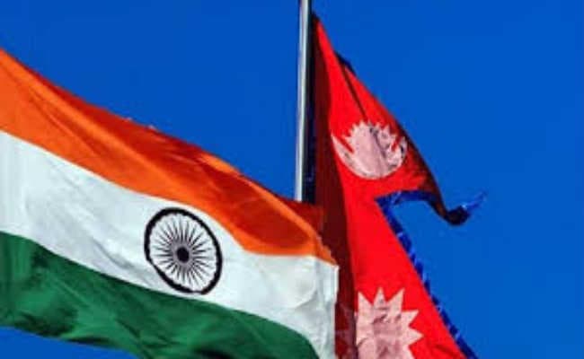 Nepal Bandh : प्रचंड और माधव नेपाल ने सरकार के खिलाफ किया नेपाल बंद का आह्वान, काठमांडू समेत इन क्षेत्रों में निकाला गया मशाल जुलूस