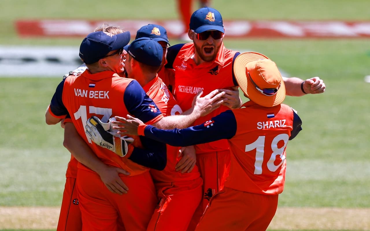 T20 World Cup 2022: नीदरलैंड का एक और बड़ा उलटफेर, दक्षिण अफ्रीका को हरा किया बाहर, भारत सेमीफाइनल में T20 World Cup 2022: नीदरलैंड का एक और बड़ा उलटफेर, दक्षिण अफ्रीका को हरा किया बाहर, भारत सेमीफाइनल में