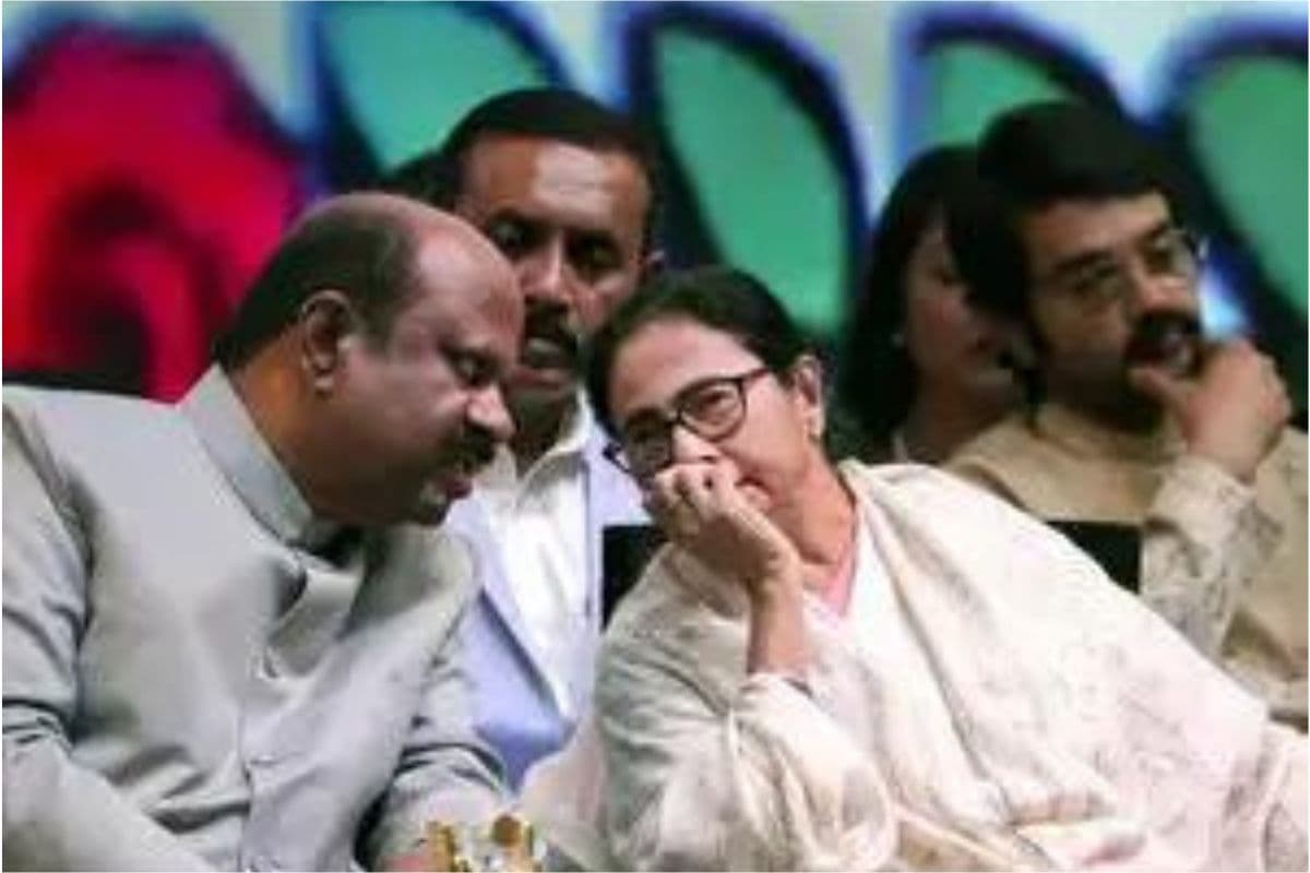 तृणमूल का आरोप : राज्यपाल अधिकार क्षेत्र का कर रहे हैं उल्लंघन, चुनाव आयोग को पत्र लिख की शिकायत