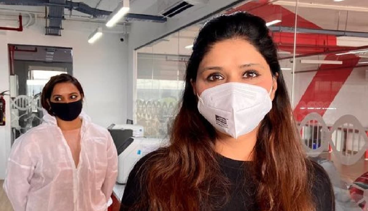 New Year Guideline : कोरोना के नये स्ट्रेन से खौफ, कर्नाटक सहित इन राज्यों में लगा नाइट कर्फ्यू, नये साल के जश्न पर पाबंदी