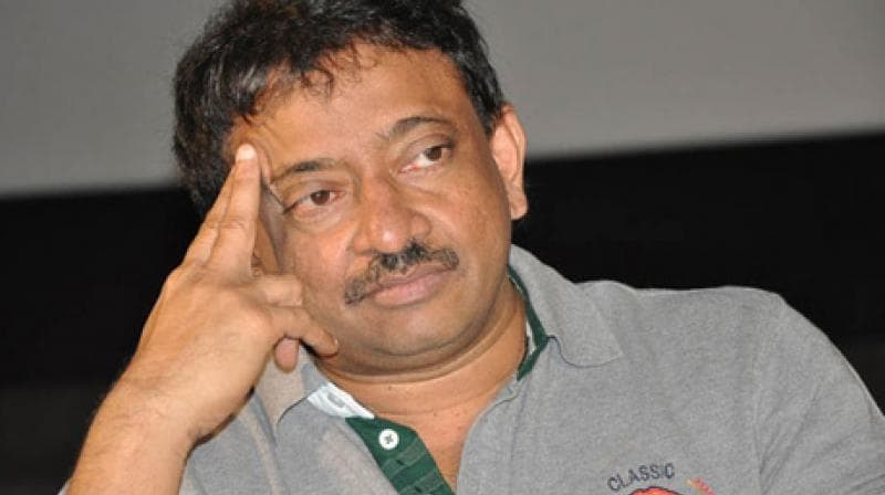 फिल्म 'मर्डर' को लेकर मुश्किल में फंसे राम गोपाल वर्मा, केस दर्ज