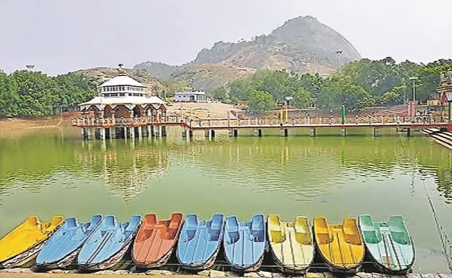 Bihar: रोपवे से अब 4 मिनट में मंदार पर्वत के शिखर पर पहुंचेंगे सैलानी, वादियों का लेंगे आनंद, जानें टिकट दर