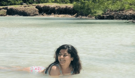 Taarak Mehta Ka Ooltah Chashmah : इस बोल्ड तसवीर से तहलका मचा रही है 'पुरानी सोनू', बिकिनी फोटो शेयर कर बटोर चुकी है सुर्खियां