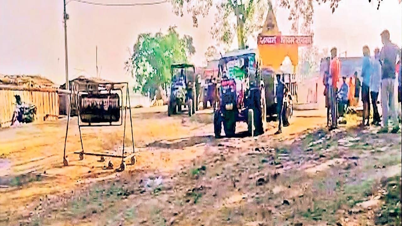 Bihar: भागलपुर-कहलगांव NH-80 पर प्रभात खबर का स्टिंग ऑपरेशन, DM के आदेश को किनारे कर लाखों की वसूली