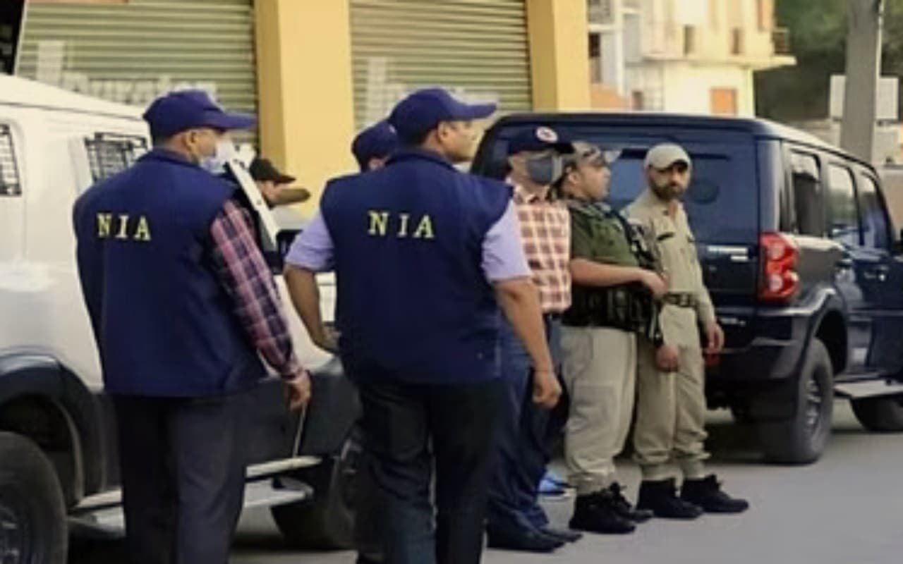Jammu Kashmir: आतंकी साजिश मामले में एनआईए के बड़ी कार्रवाई, दक्षिण कश्मीर के कई जगहों पर छापेमारी