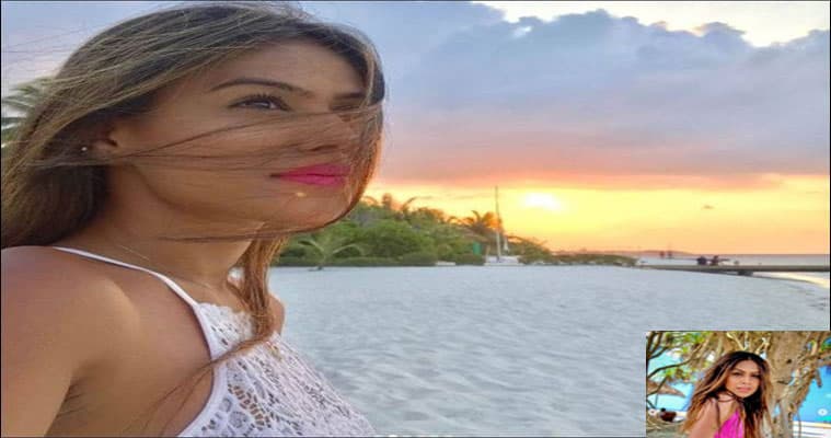 निया शर्मा ने गोवा में करवाया जबरदस्त फोटोशूट,  पिंक मोनोकिनी में फैंस को किया क्लीन बोल्ड, यूजर बोले मैडम आप तो  . . .